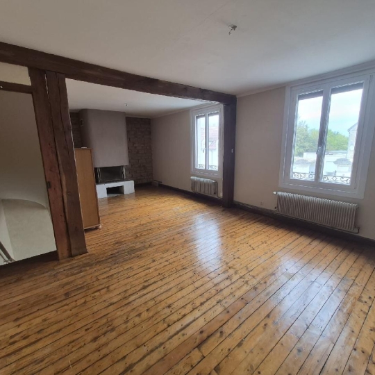 3 Pièces VENIZEL (02200) 61.00m2 - 615 € 