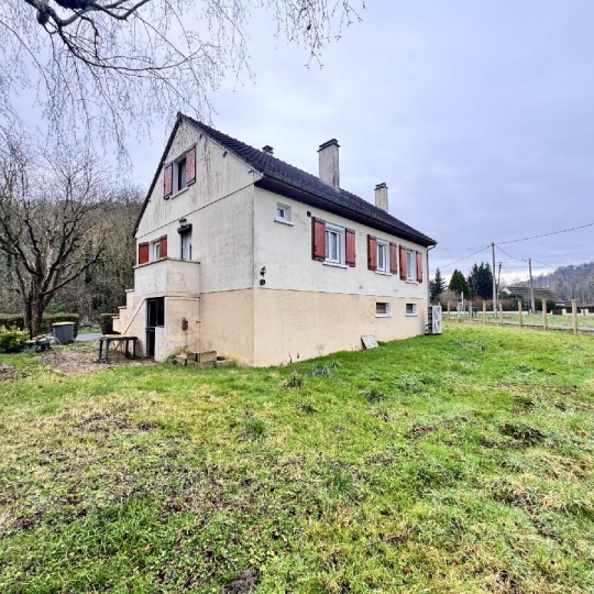 Réseau Immo-diffusion : Maison CRECY-AU-MONT (02380) 122.00m2  140 000 € 