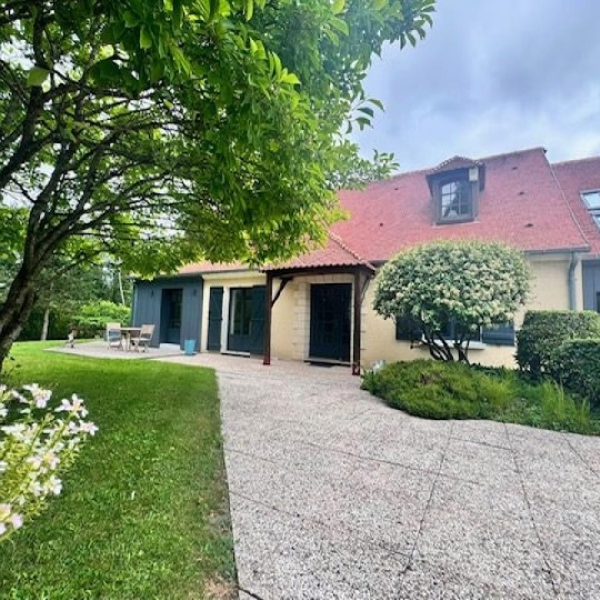 Maison SOISSONS (02200) 173.00m2 - 368 000 € 