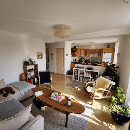 Immeuble SAINT-JEAN-D'ANGELY (17400) 170.00m2 249 000 € 