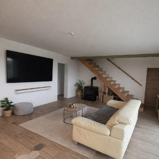 Réseau Immo-diffusion : Maison MAUZE-SUR-LE-MIGNON (79210) 245.00m2  248 000 € 