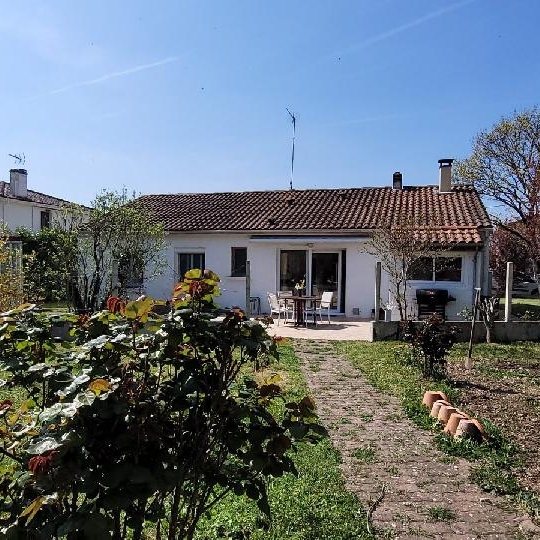 Maison SAINT-JEAN-D'ANGELY (17400) 106.00m2 - 230 000 € 