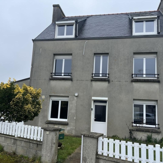 Maison / Villa POULDREUZIC (29710) 157.00m2 175 000 € 