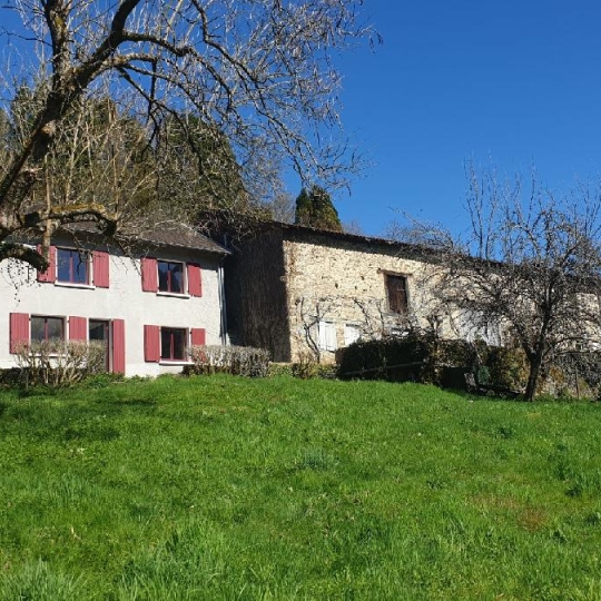 Réseau Immo-diffusion : Maison SAINT-LEONARD-DE-NOBLAT (87400) 117.00m2  217 000 € 