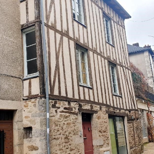 Immeuble SAINT-LEONARD-DE-NOBLAT (87400) 90.00m2 129 000 € 