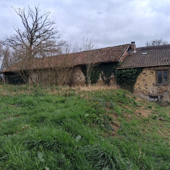 Maison / Villa SAINT-GENEST-SUR-ROSELLE (87260) 80.00m2 44 000 € 