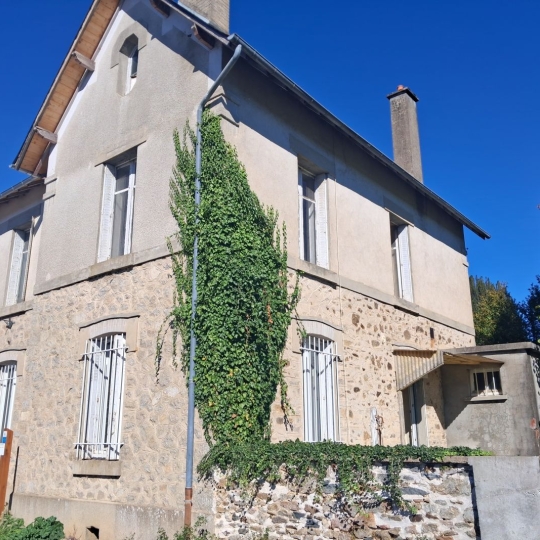 Maison LA CROISILLE-SUR-BRIANCE (87130) 106.00m2 - 66 000 € 