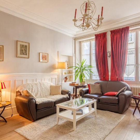 Réseau Immo-diffusion : 4 Pièces VERSAILLES (78000) 73.00m2  473 000 € 