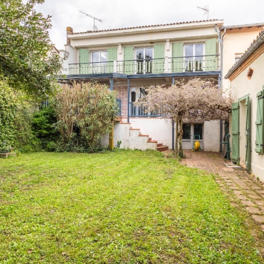 Réseau Immo-diffusion : Maison MOISSAC (82200) 180.00m2  225 000 € 