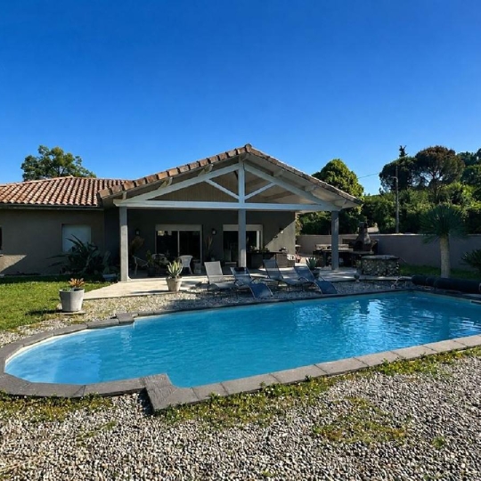 Réseau Immo-diffusion : Maison SAINT-LATTIER (38840) 122.00m2  370 000 € 
