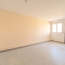 Maison LUX (71100)  98 m2 907 € 