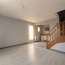 Maison LUX (71100)  98 m2 907 € 