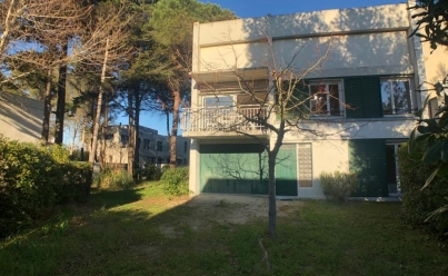 Maison / Villa LA GRANDE-MOTTE (34280) 150 m2 700 € 