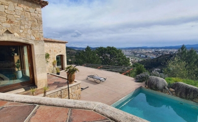 Maison / Villa ALES (30100) 265 m2 950 000 € 