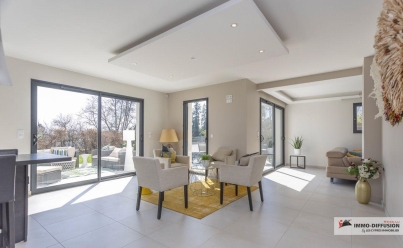 Maison / Villa DIVONNE-LES-BAINS (01220) 180 m2 1 450 000 € 