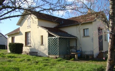 Maison / Villa DOMPIERRE-SUR-BESBRE (03290) 86 m2 55 000 € 