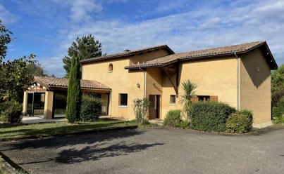 Maison / Villa CASTELJALOUX (47700) 260 m2 294 000 € 