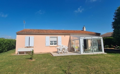 Maison / Villa FONTENAY-LE-COMTE (85200) 85 m2 38 395 € 