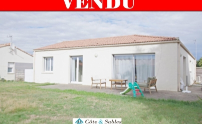 Maison / Villa SAINTE-FOY (85150) 106 m2 324 900 € 