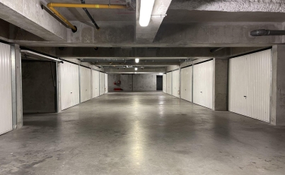 Garage / Parking LYON (69008) 16 m2 18 000 € 