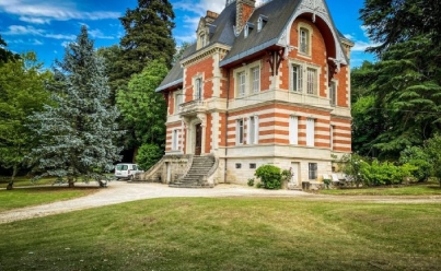 Maison / Villa MARSAC-SUR-L'ISLE (24430) 400 m2 988 000 € 