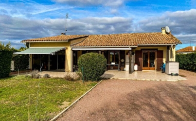 Maison / Villa NEUVIC (24190) 150 m2 296 800 € 