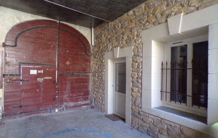 Domaine BOUJAN-SUR-LIBRON (34760)  526 m2 999 000 € 