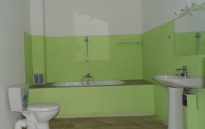 3 Pièces BEZIERS (34500)  86 m2 111 120 € 