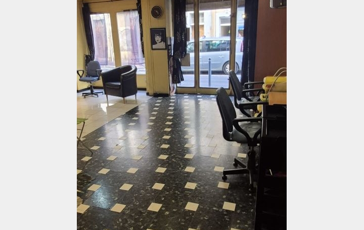 Local commercial BEZIERS (34500)  70 m2 69 000 € 