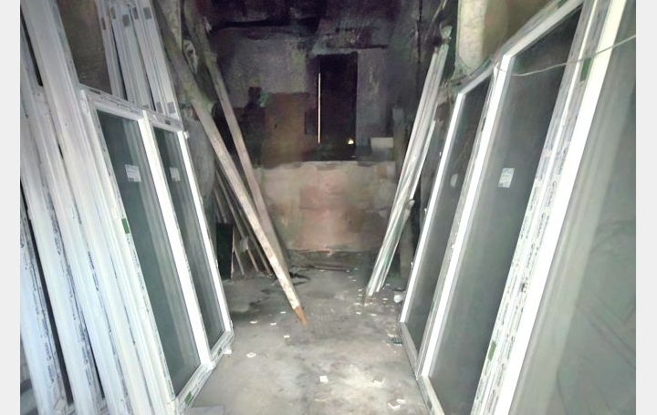 Local commercial BEZIERS (34500)  60 m2 45 240 € 