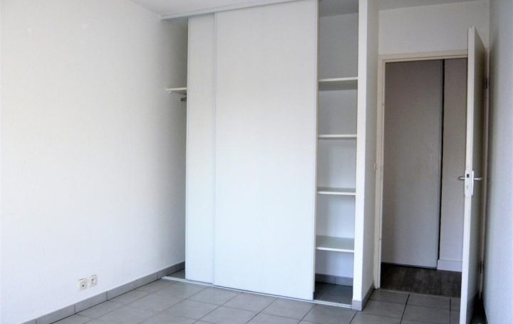 3 Pièces PAU (64000)  62 m2 715 € 