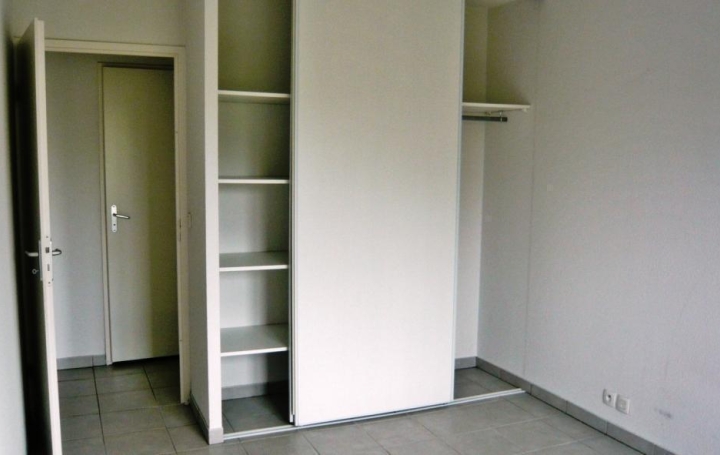 3 Pièces PAU (64000)  62 m2 715 € 