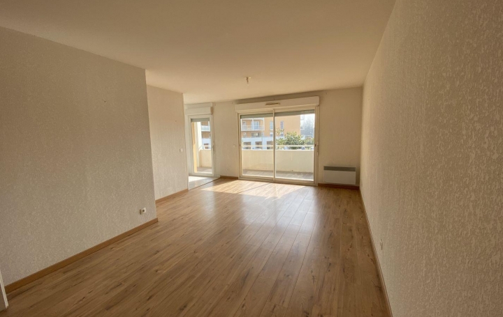 Réseau Immo-diffusion : Appartement P3  LONS  65 m2 630 € 