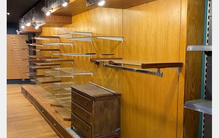 Local commercial PAU (64000)  130 m2 1 750 € 