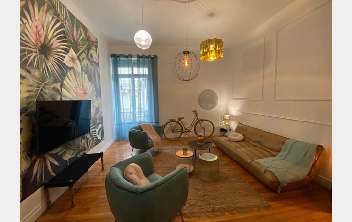 2 Pièces PAU (64000)  66 m2 180 000 € 