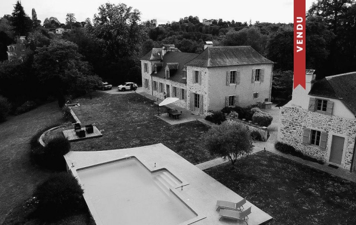 Réseau Immo-diffusion : Maison  JURANCON  310 m2 995 000 € 