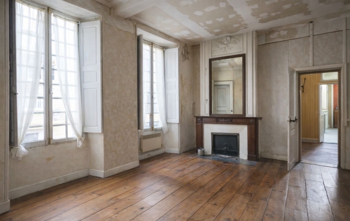 4 Pièces PAU (64000)  143 m2 232 500 € 