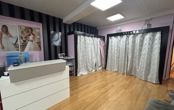 Local commercial PAU (64000)  93 m2 192 000 € 