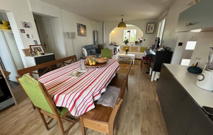 Maison PESSAC (33600)  124 m2 398 000 € 