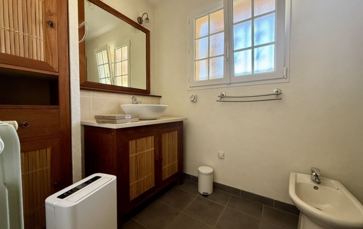 Maison PAU (64000)  140 m2 449 000 € 