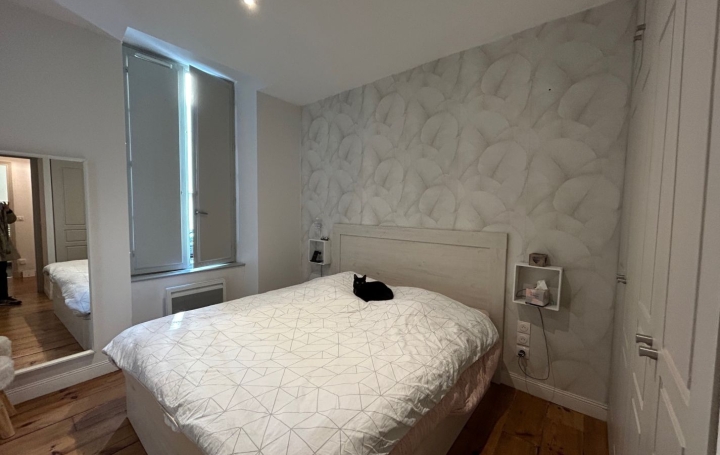 3 Pièces PAU (64000)  62 m2 235 000 € 