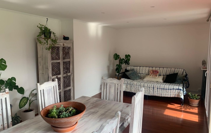 5 Pièces BORDEAUX (33000)  81 m2 322 000 € 