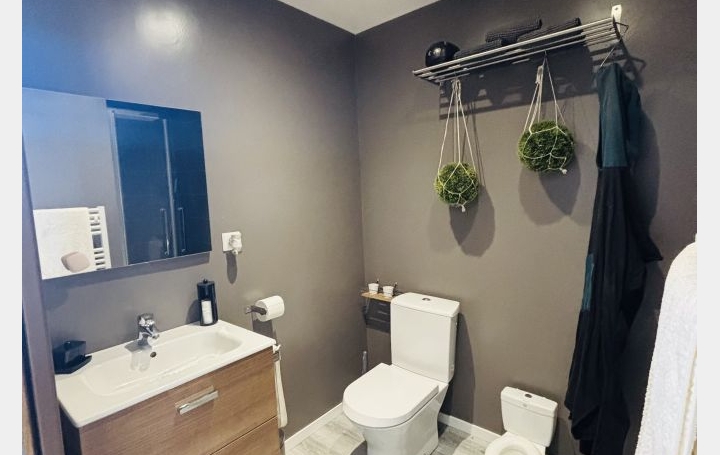 Immeuble NAY (64800)  100 m2 250 000 € 