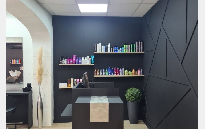 Local commercial JURANCON (64110)  69 m2 139 000 € 