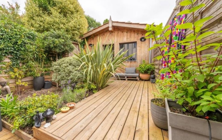 Maison BORDEAUX (33000)  160 m2 785 000 € 