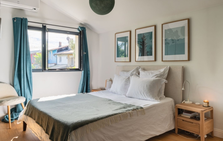 Maison BORDEAUX (33000)  160 m2 750 000 € 