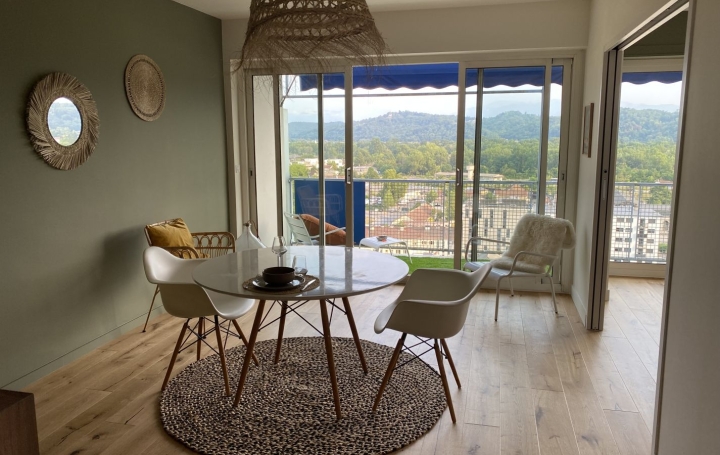3 Pièces PAU (64000)  68 m2 370 000 € 