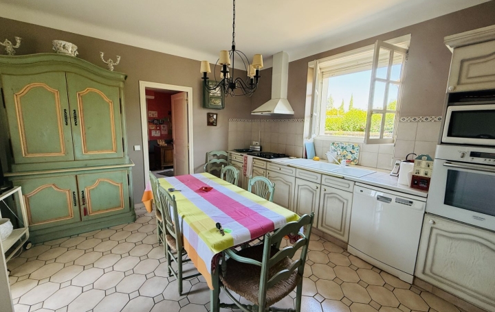 Maison GELOS (64110)  166 m2 365 000 € 