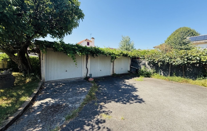 Maison GELOS (64110)  166 m2 365 000 € 