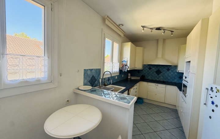 Maison PAU (64000)  129 m2 266 000 € 